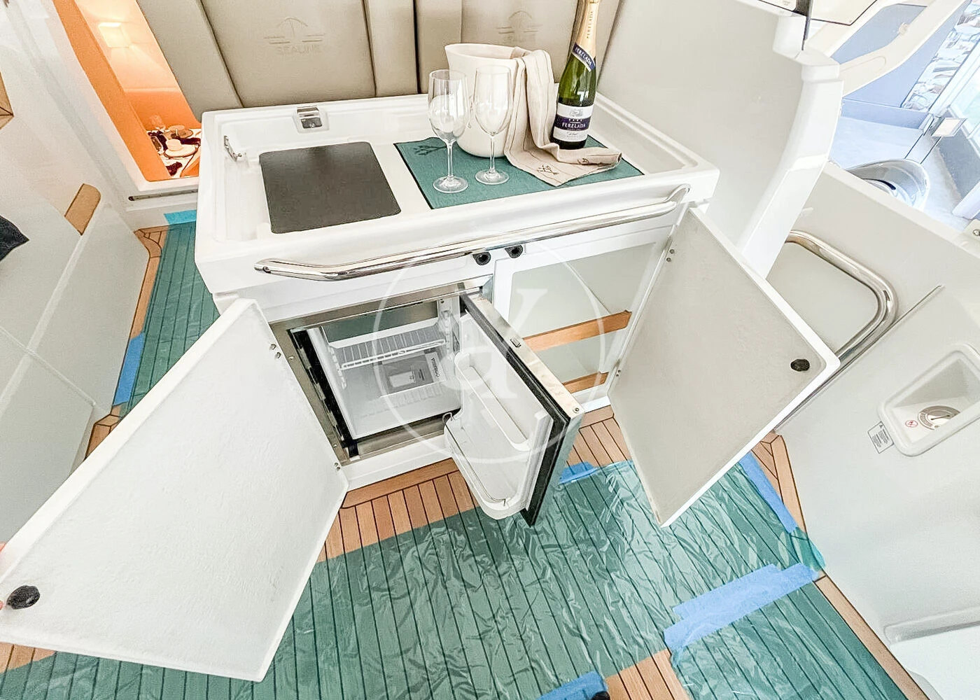 Sealine S430
