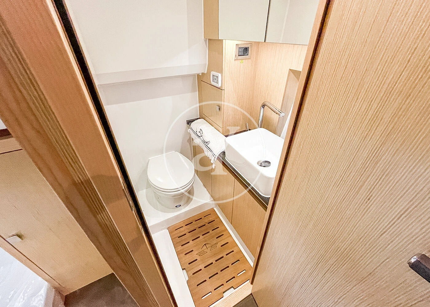 Sealine S430